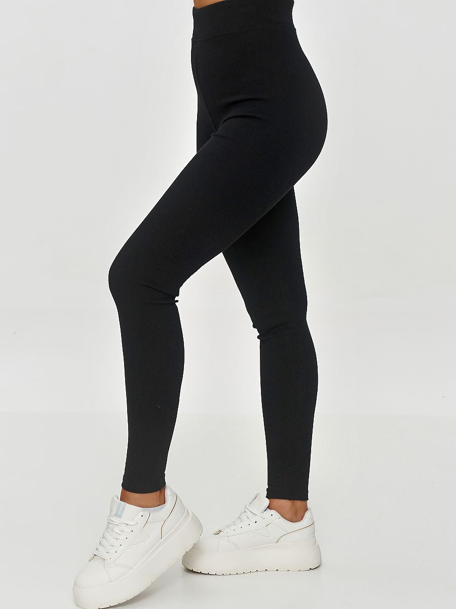 Long leggings model 209665 Makadamia