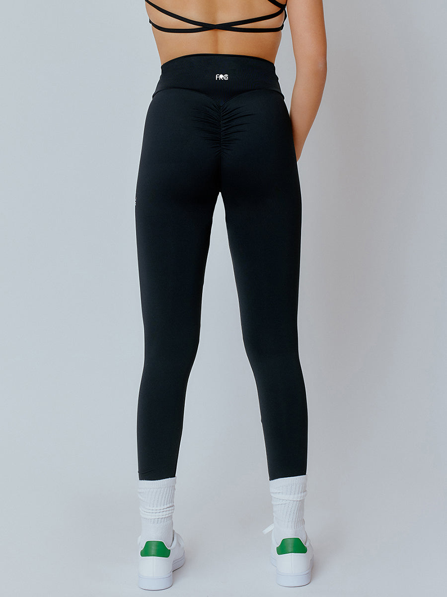 SIENNA-01 fekete, ráncolt fenekű sport leggings